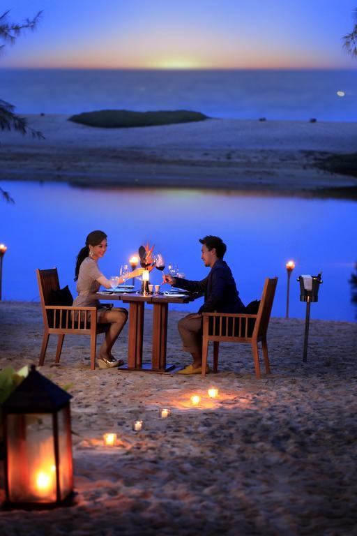 Wanakarn Beach Resort & Spa Phang Nga Restoran fotoğraf
